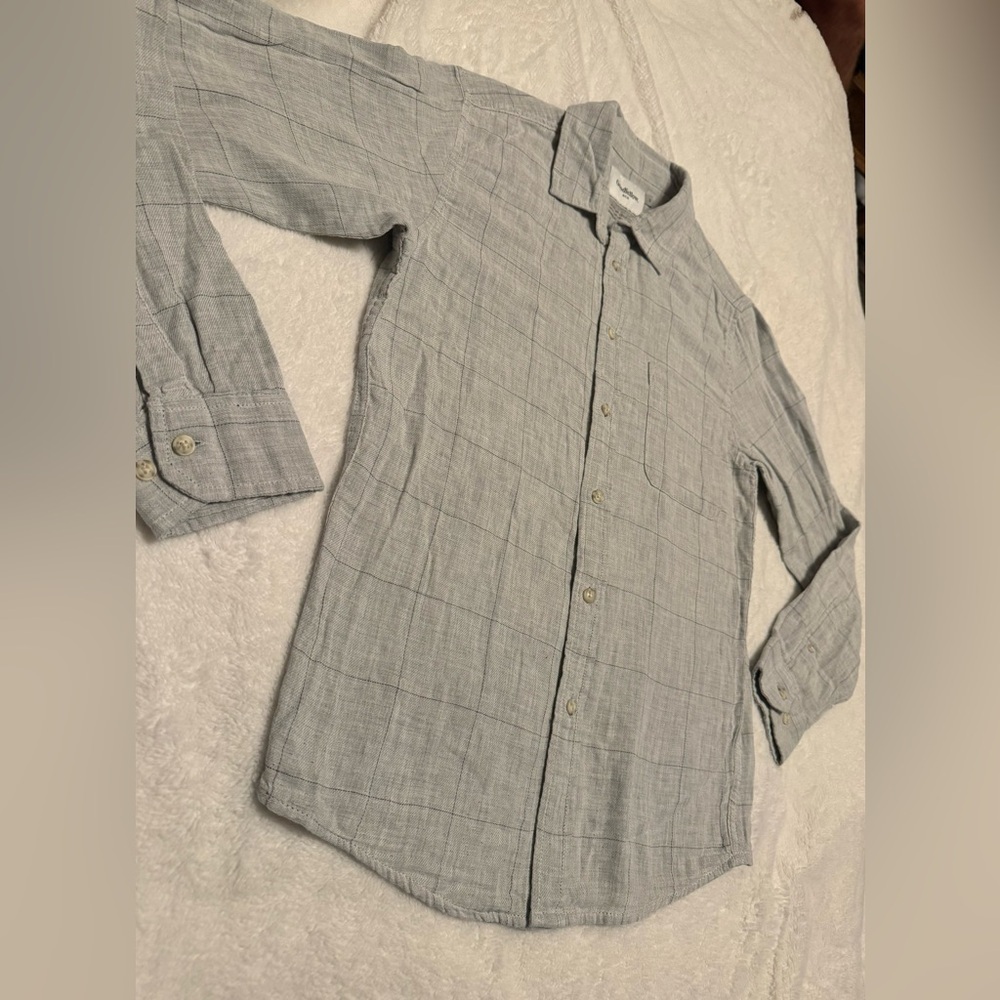 Mens Casual Dress Shirt Size: S